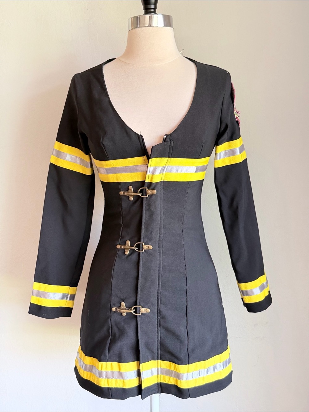 Leg Avenue Flirty Fire Firefighter Cosplay Costume Dress Jacket, Zip Front, XS